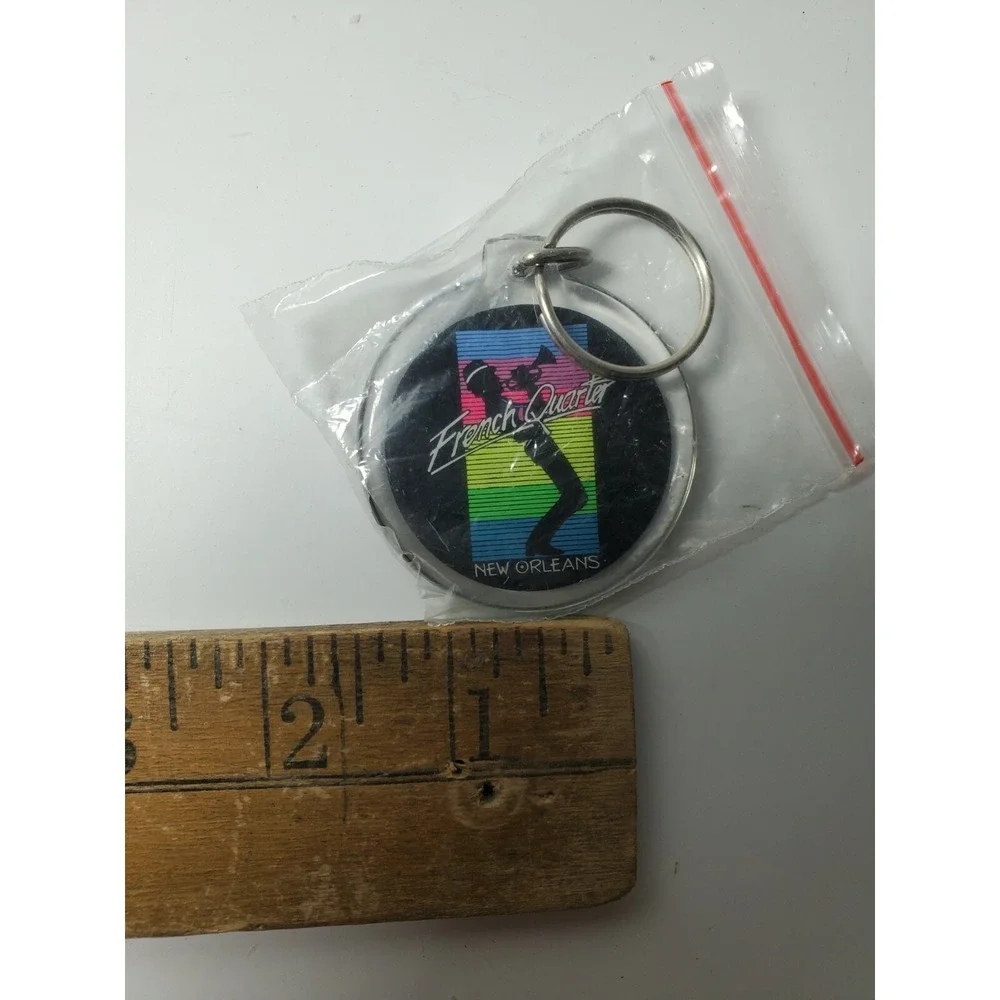 New Orleans French Quarter Jazz Acrylic Keychain Rainbow‎ Trumpet Round Vtg